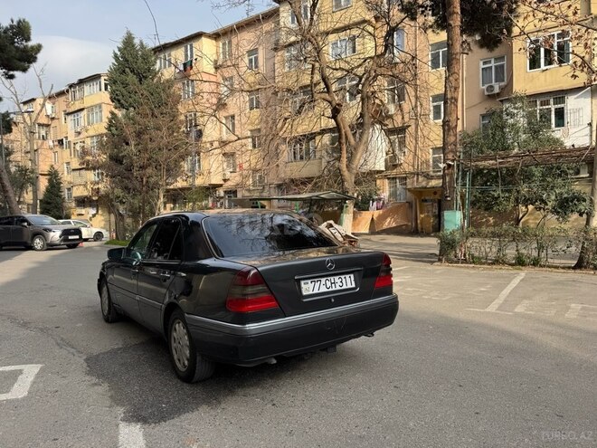 Mercedes C 200 1996, 324,584 km - 2.0 l - Bakı