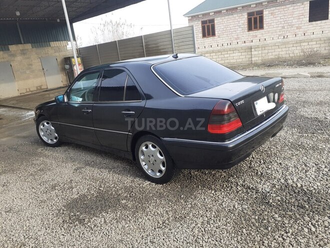 Mercedes C 230 1997, 441,200 km - 2.3 l - Sabirabad