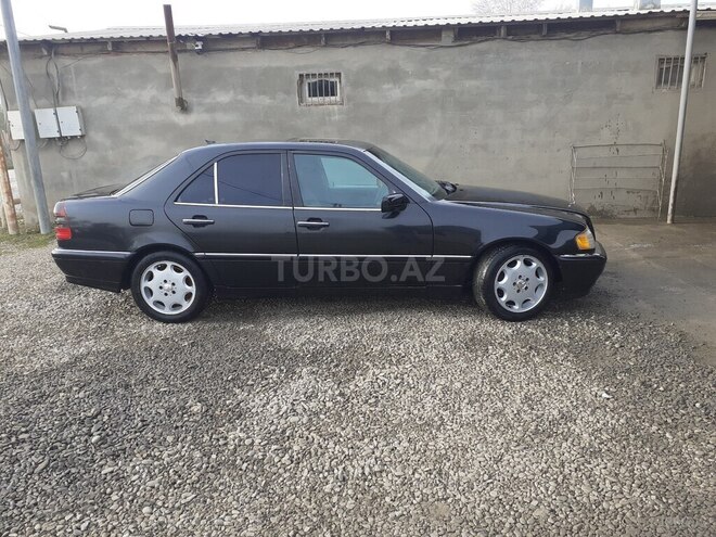 Mercedes C 230 1997, 441,200 km - 2.3 l - Sabirabad