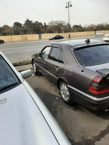 Mercedes C 180 1993, 578,970 km - 1.8 l - Bakı