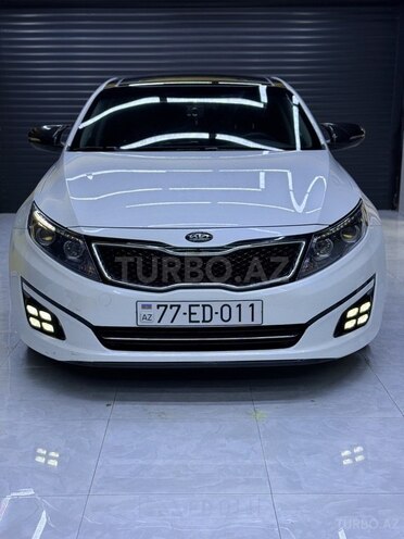 Kia K5-1