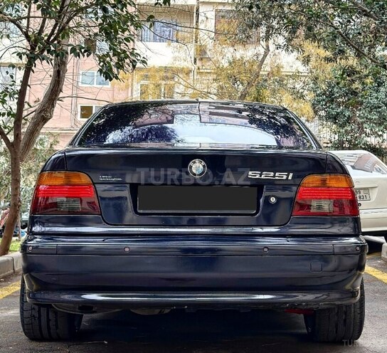 BMW 530 2001, 280,000 km - 3.0 l - Bakı
