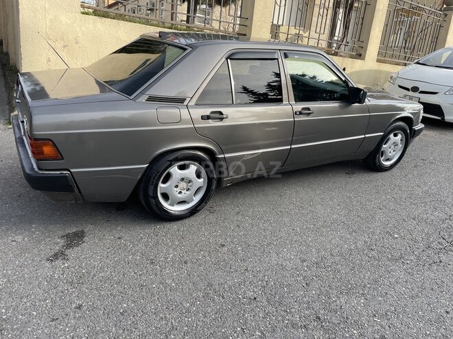 Mercedes 190 1990, 409,136 km - 2.0 l - Bakı