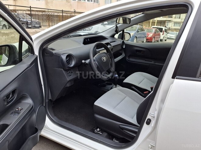 Toyota Aqua 2017, 111,000 km - 1.5 l - Bakı