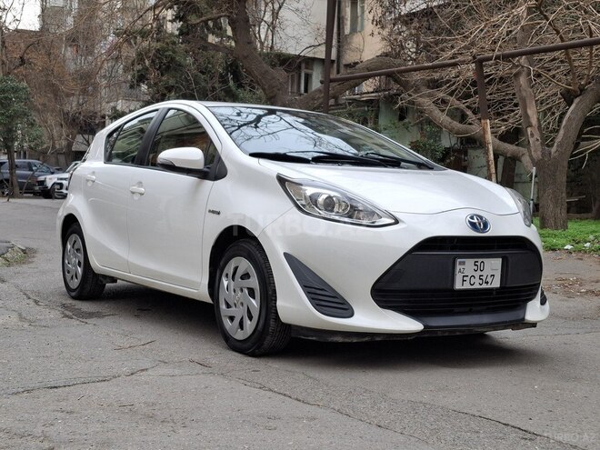 Toyota Aqua 2017, 111,000 km - 1.5 l - Bakı