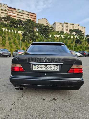 Mercedes E 230 1995, 340,000 km - 2.3 l - Bakı