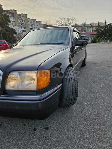 Mercedes E 230 1995, 340,000 km - 2.3 l - Bakı