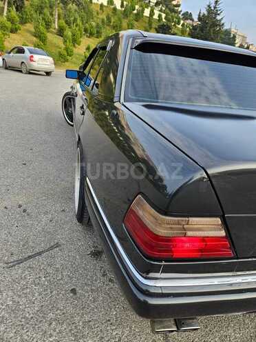 Mercedes E 230 1995, 340,000 km - 2.3 l - Bakı