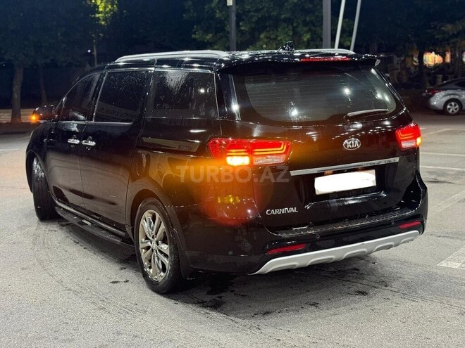 Kia Carnival 2016, 193,000 km - 2.2 l - Bakı
