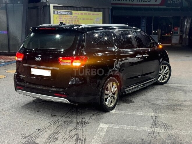 Kia Carnival 2016, 193,000 km - 2.2 l - Bakı