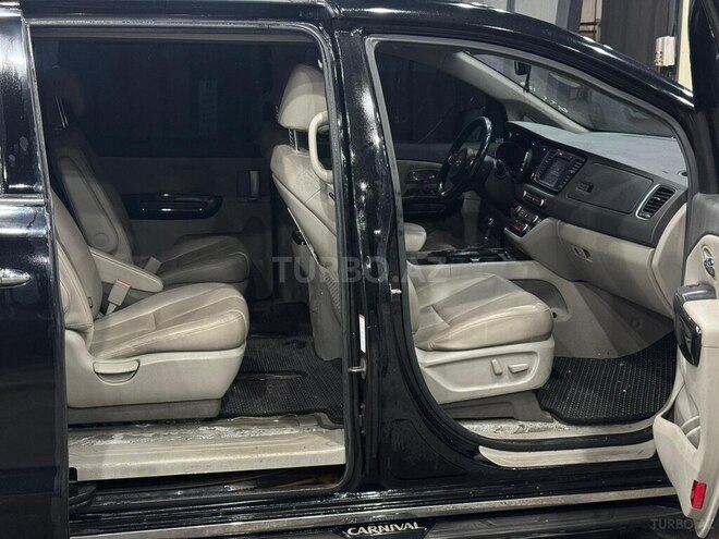 Kia Carnival 2016, 193,000 km - 2.2 l - Bakı