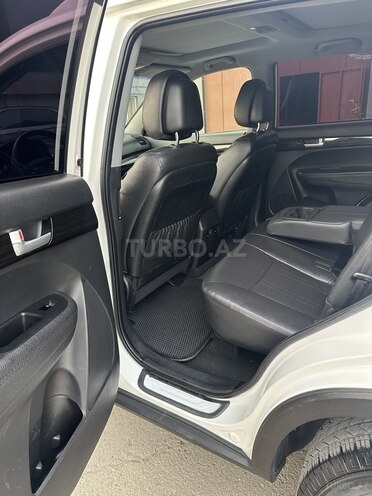 Kia Sorento-8