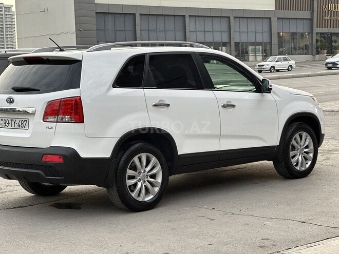 Kia Sorento-4