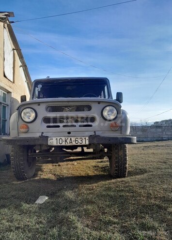 UAZ 452 2002, 12,050 km - 2.4 л - Quba