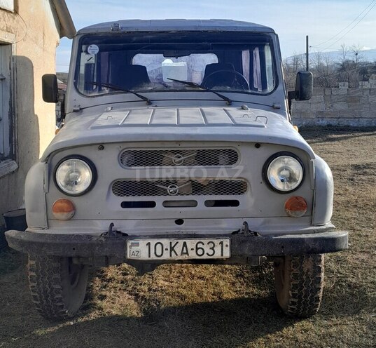 UAZ 452 2002, 12,050 km - 2.4 л - Quba