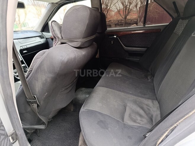 Mercedes C 250 d 1993, 245,000 km - 2.5 l - Bakı