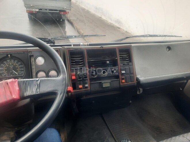 Mercedes Atego 818 1986, 450,000 km - 6.1 л - Bakı