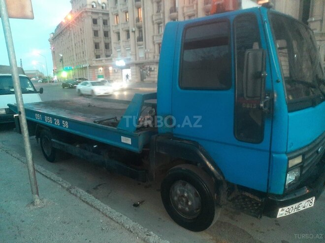 Mercedes Atego 818 1986, 450,000 km - 6.1 л - Bakı