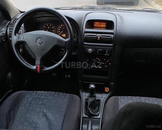 Opel Astra 1999, 290,000 km - 1.6 л - Bakı