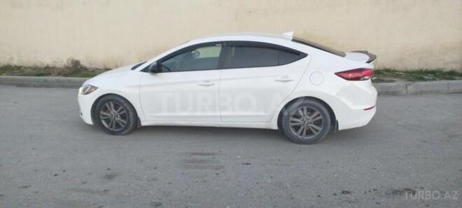 Hyundai Elantra 2017, 207,605 km - 2.0 л - Bakı