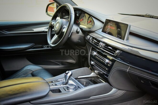 BMW X6 M 2015, 94,000 km - 4.4 л - Bakı