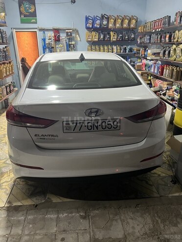 Hyundai Elantra 2017, 160,934 km - 2.0 l - Bakı