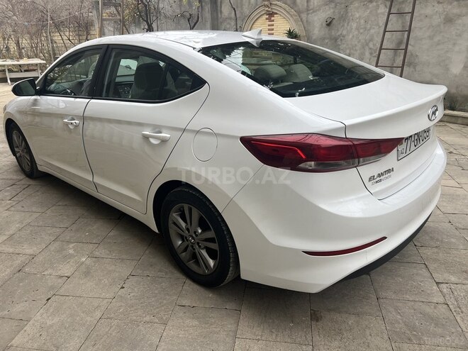 Hyundai Elantra 2017, 160,934 km - 2.0 l - Bakı