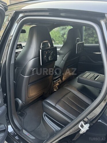 BMW X6 M 2015, 94,000 km - 4.4 л - Bakı