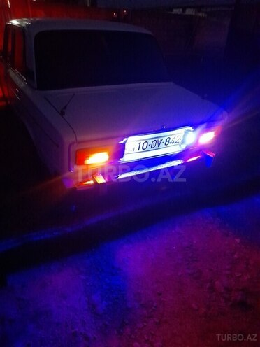 LADA (VAZ) 2106 1988, 95,000 km - 1.5 l - Salyan