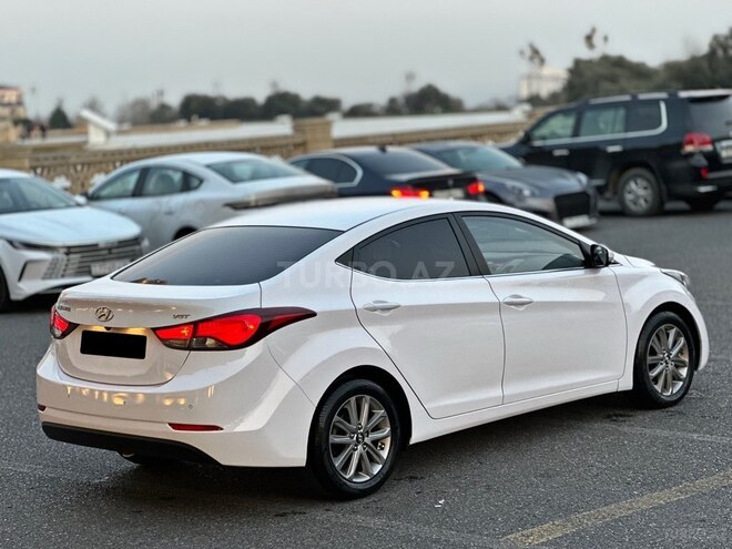 Hyundai Avante 2015, 171,800 km - 1.6 l - Bakı