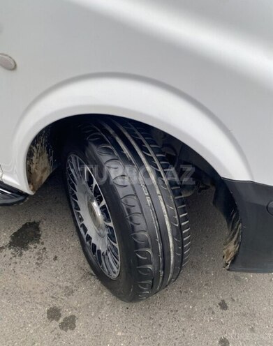 Mercedes Vito 111 2010, 260,000 km - 2.2 л - Bakı