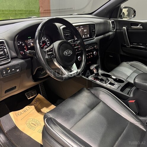 Kia Sportage-13
