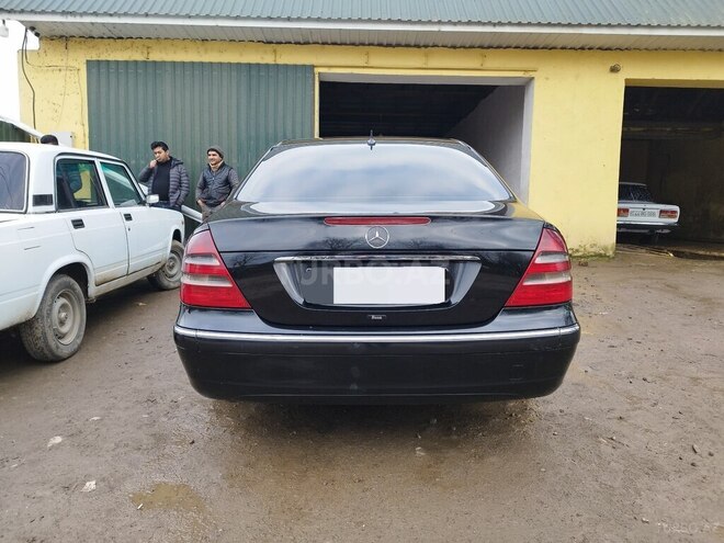 Mercedes E 220 d 2005, 197,000 km - 2.2 l - Masallı