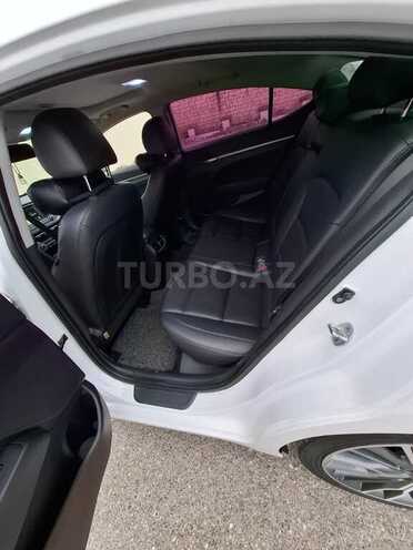 Hyundai Avante 2015, 185,000 km - 1.6 л - Sumqayıt