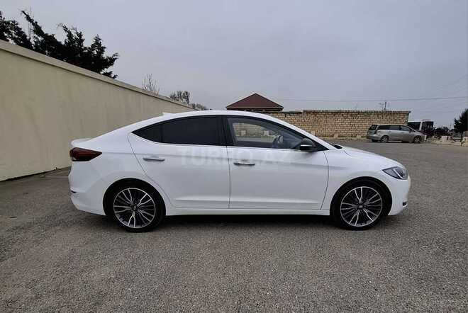 Hyundai Avante 2015, 185,000 km - 1.6 л - Sumqayıt
