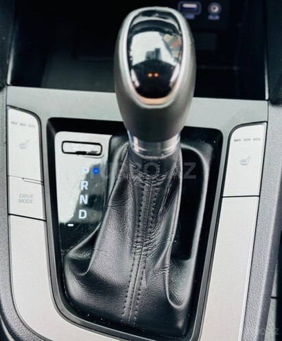 Hyundai Elantra 2019, 65,983 km - 2.0 l - Bakı
