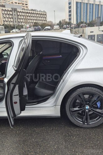 BMW 528 2014, 239,945 km - 2.0 l - Bakı