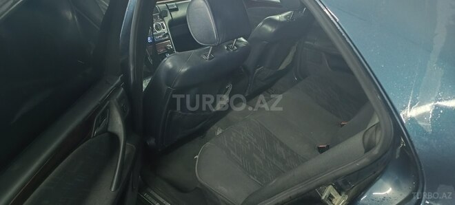 Mercedes E 220 d 1999, 227,765 km - 2.2 l - Sumqayıt