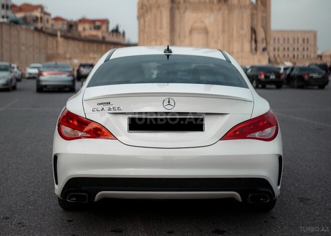 Mercedes CLA 250 2015, 293,706 km - 2.0 l - Bakı