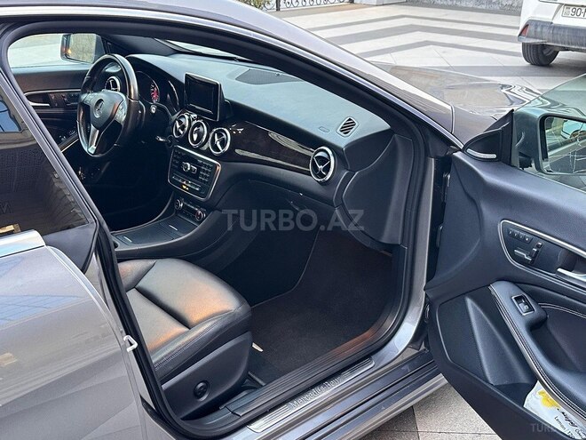 Mercedes CLA 250 2015, 105,643 km - 2.0 l - Bakı