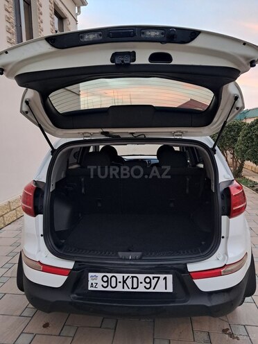Kia Sportage 2010, 184,000 km - 2.0 л - Qazax