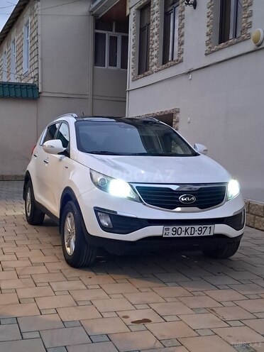 Kia Sportage 2010, 184,000 km - 2.0 л - Qazax