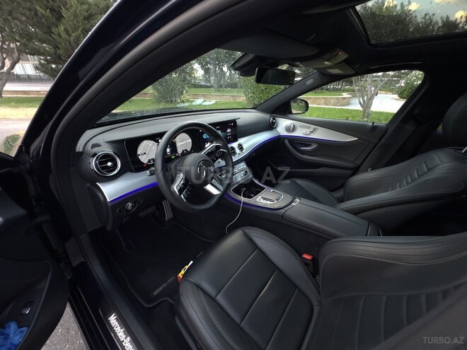 Mercedes E 300 de-7