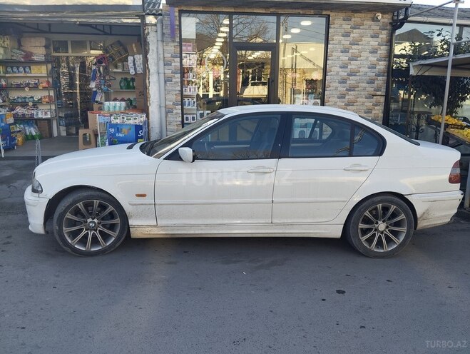 BMW 318 1999, 400,000 km - 1.9 l - Zaqatala