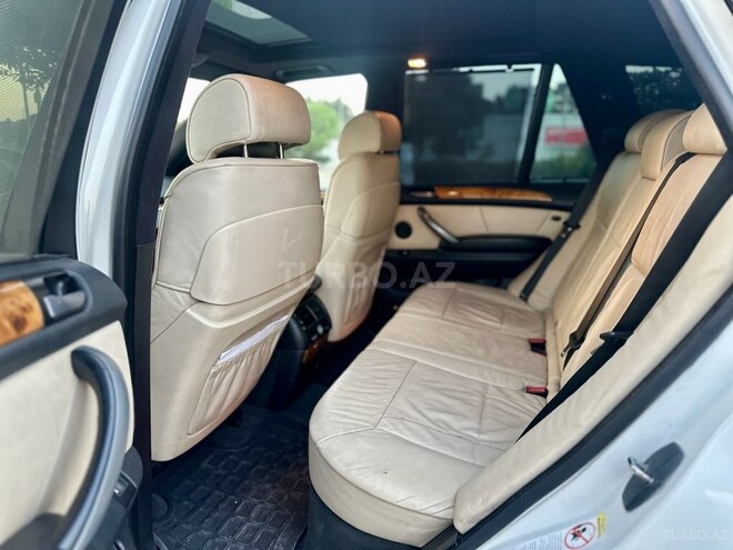 BMW X5-12
