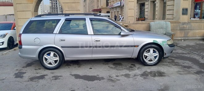 Opel Vectra 1998, 324,670 km - 2.0 l - Bakı