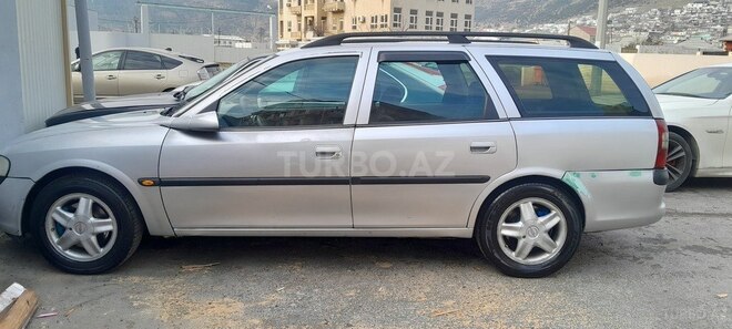 Opel Vectra 1998, 324,670 km - 2.0 l - Bakı