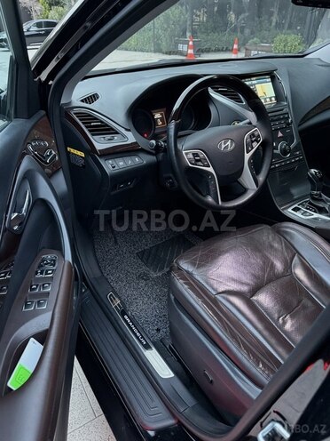 Hyundai Grandeur 2015, 167,800 km - 2.2 l - Bakı