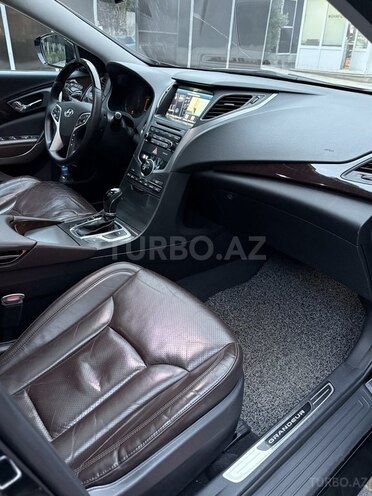 Hyundai Grandeur 2015, 167,800 km - 2.2 l - Bakı