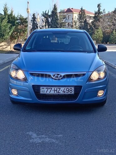 Hyundai i30 2009, 276,000 km - 1.4 l - Ucar